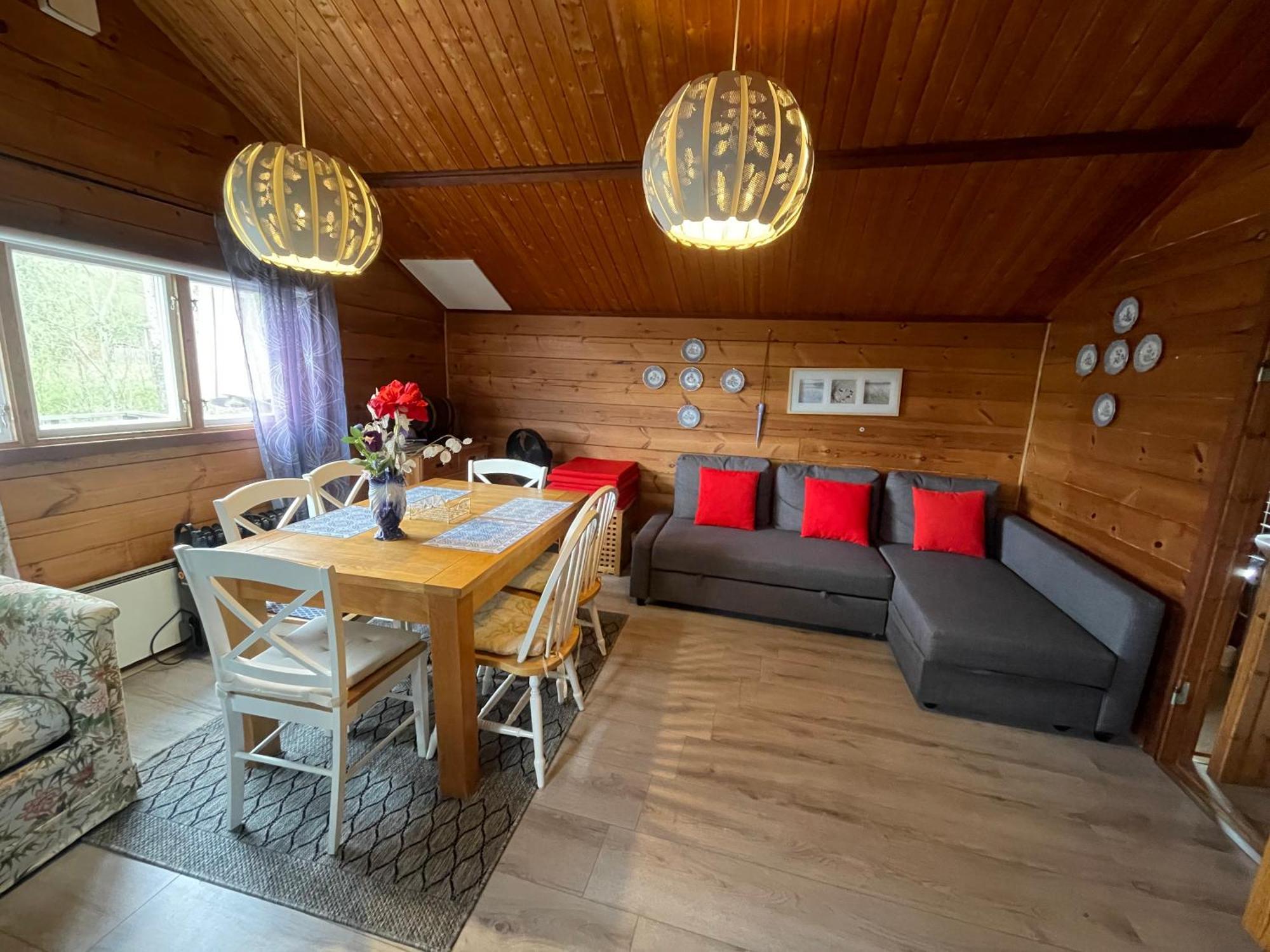 House With Beautiful Scenery Near Goeta Kanal *